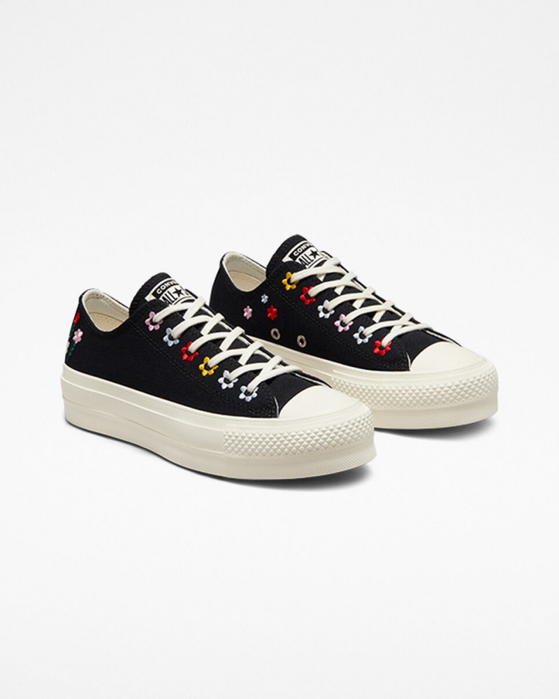 Converse Chuck Taylor All Star Lift Platform Floral Embroidery Fekete | 762IUJTCB